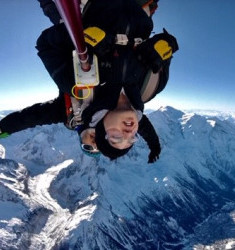 Parachuting & Free Falling