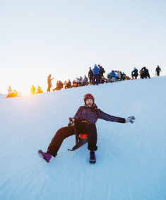 evolution2-yooner-paret-sledge-activity-winter