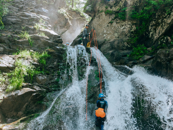 Canyoning