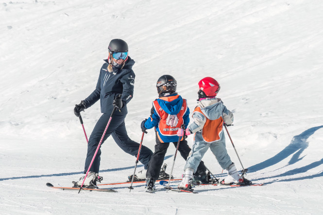 Discover our Evolution 2 ski schools
