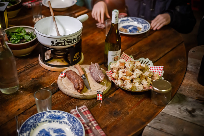 Soirée en yourte, dans un tipis ou encore une tente au milieu du désert !