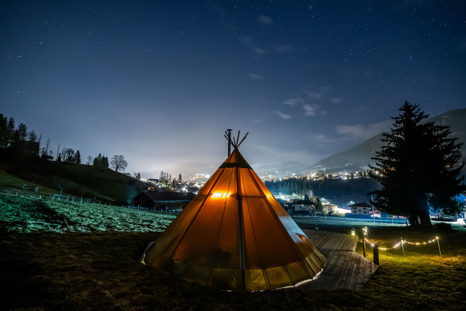 soirée insolite dans un tipi avec Evolution 2 à Megève