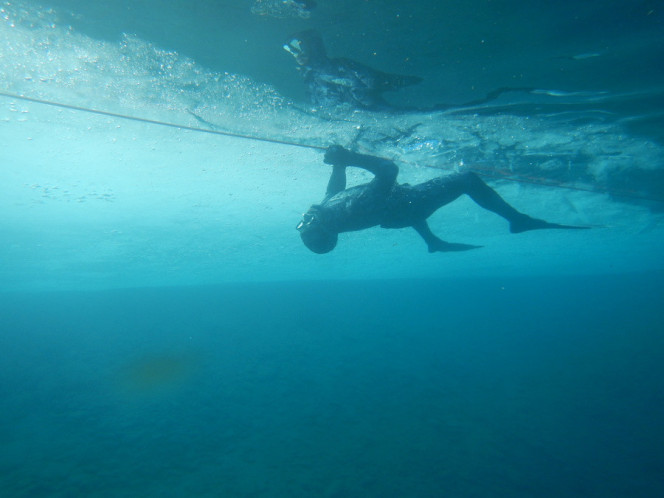 picture of ice freediving with Evolution 2