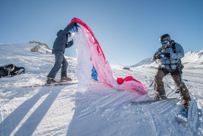 Speedriding et parapente avec Evolution 2 à Val d'Isère pour tous