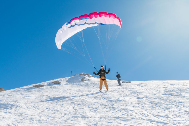 Speedriding Session in Val d'Isère with Evolution 2 – Pure Adrenaline!