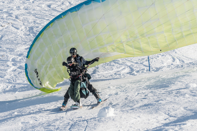 Speedriding activity offered by Evolution 2 in Tignes.