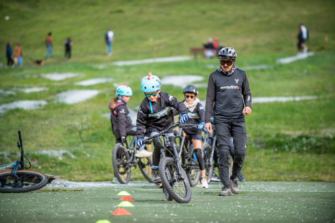 Mountain Biking Camp for Kids in Tignes with Evolution 2