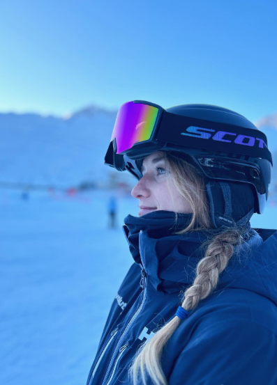Mathilde Steimer, monitrice de ski à Tignes pour Evolution 2