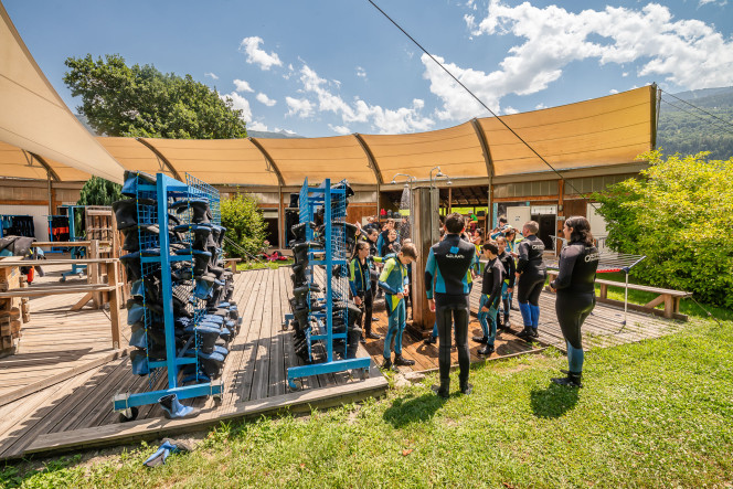 Evolution 2 whitewater base in Landry
