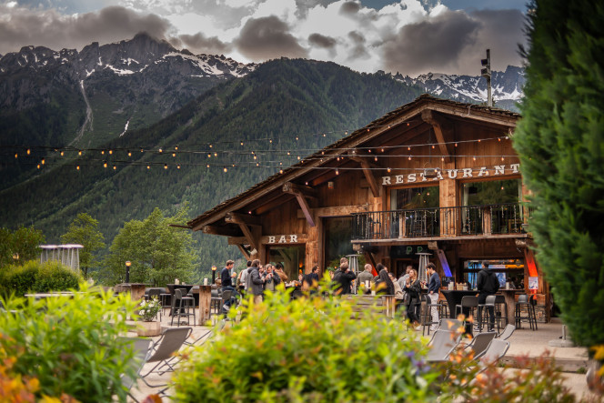 Soirée de séminaire dans un chalet à Chamonix