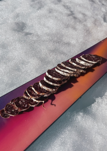 Ski as a sausage board