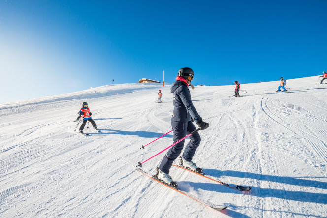 Ski lessons in Tignes with Evolution 2