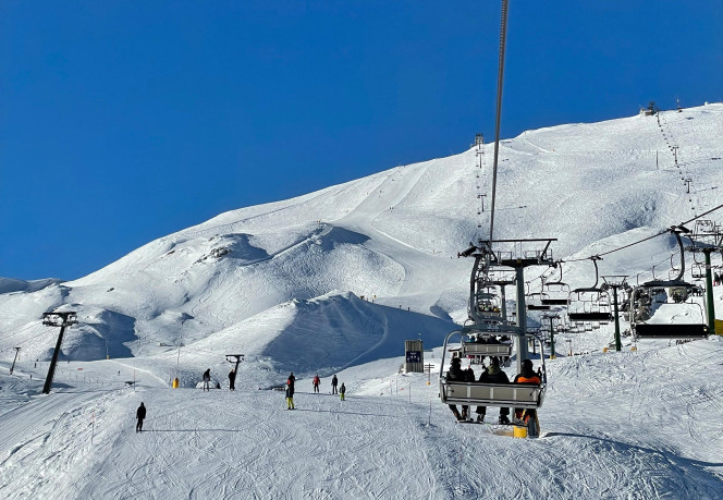 chairlift-in-Italy-ski-area
