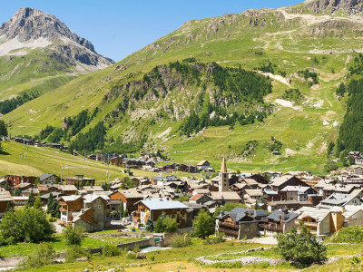 What to do in Val d'Isère during your summer vacation?