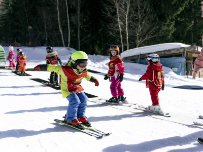 Pourquoi réserver les cours de ski de vos enfants  avec Evolution 2 Chamonix ?