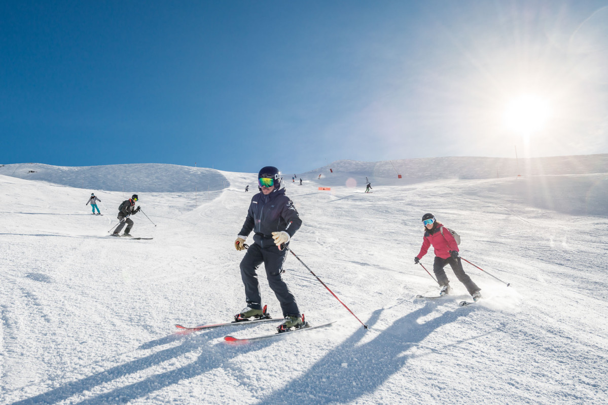 How to Book Ski Lessons: The Complete Guide
