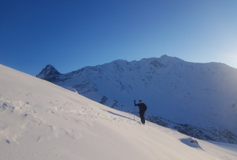 Ski Touring - alone or 2 pers - 3h