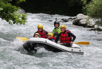 Run "baby rafting" in family - from at 6 years