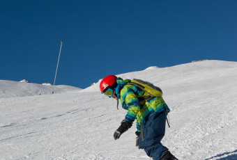 Improver 3 en cours collectif snowboard avec Evolution 2 Val d’Isère.
