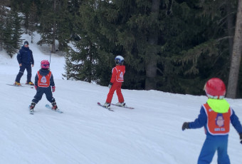 Children ski courses for begginers