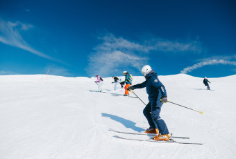 Private ski lessons - on piste