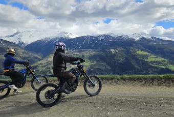 MOTO ELECTRIQUE : randonnée en moto électrique