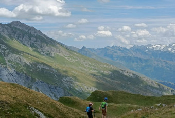 summer hikes in Montchavin