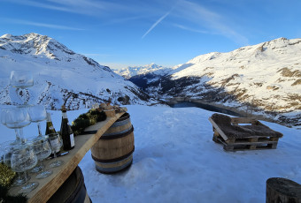 MOTONEIGE & APERITIF SAVOYARD | Tommeuses à Val d'Isère