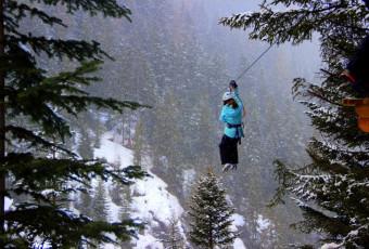 Vallée des Tyroliennes