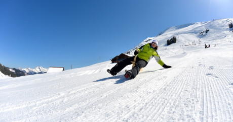SLEDGING with yooner