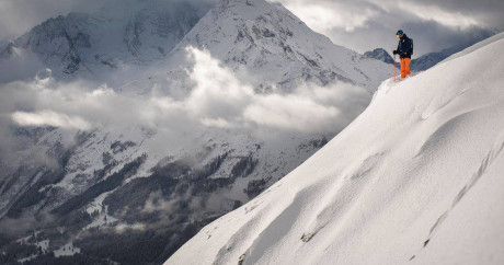 ALL MOUNTAIN ACADEMY ( Ski Club FREERIDE/FREESTYLE)