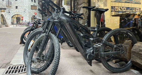 RENTAL | E-BIKE for adults and children (+ 8 years old)