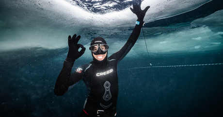 Apnée sous glace avec Evolution 2 Tignes