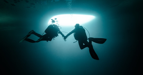 alt="Baptême de plongée avec Evolution 2 Tignes"