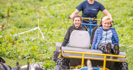 Cani-kart Megève huskys family