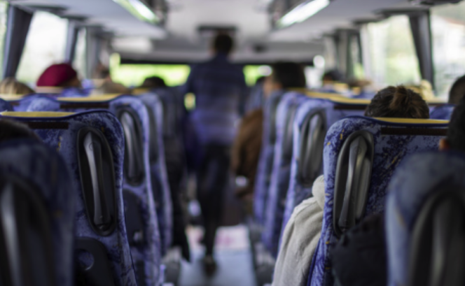 Evolution 2 bus departure - La Rosière